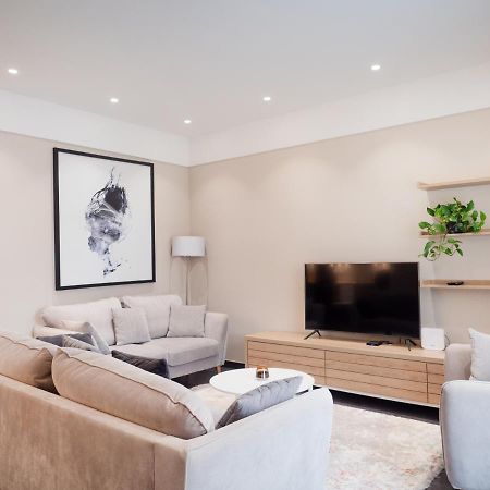 Lake Drive Rooms&Apartments Тирана Экстерьер фото